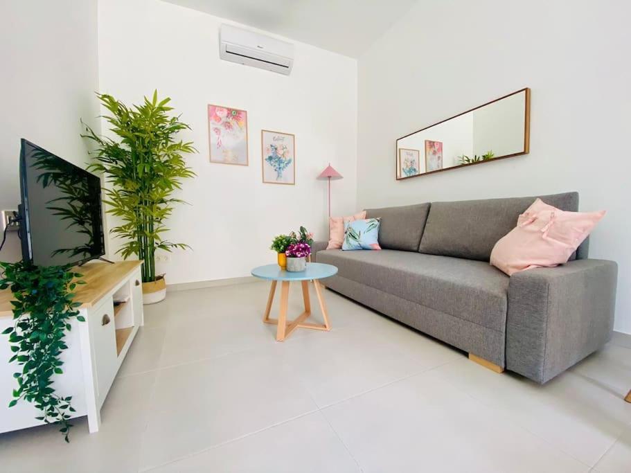 Sweet Aparment In Russafa Leilighet Valencia Eksteriør bilde